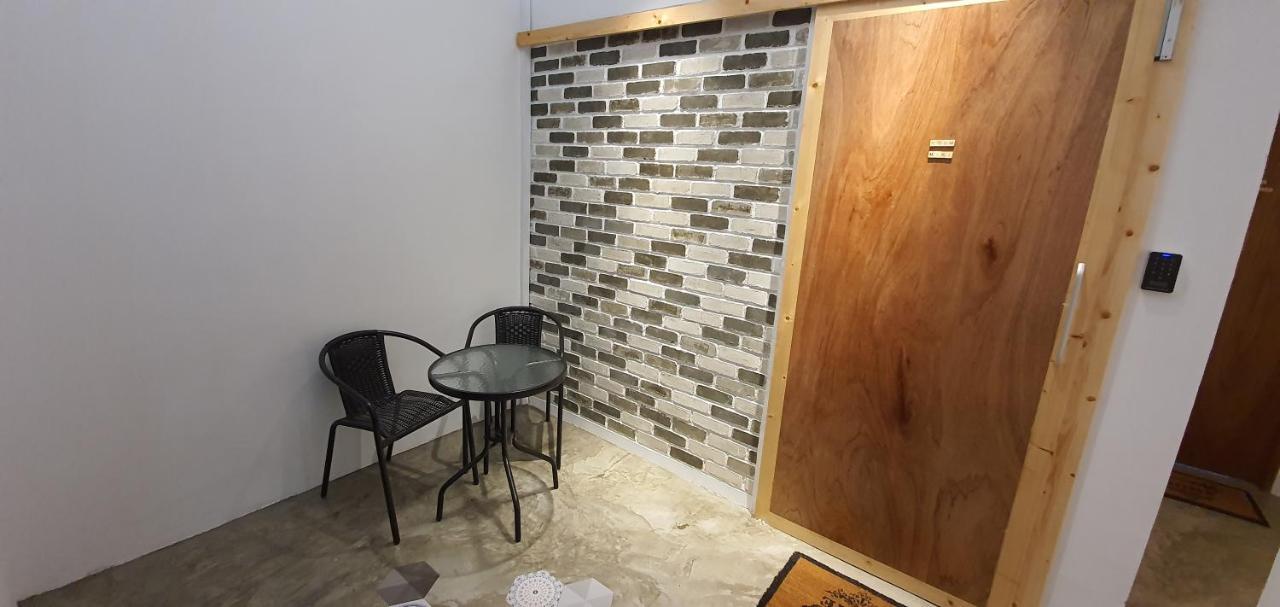Tiny Home Miri Exterior foto